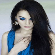 ♥  SeLeN♥